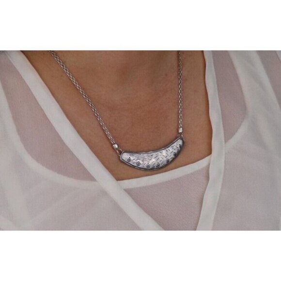 Sterling Silver Etched Lunar Necklace 18" to 20" Silpada - Picture 2 of 8